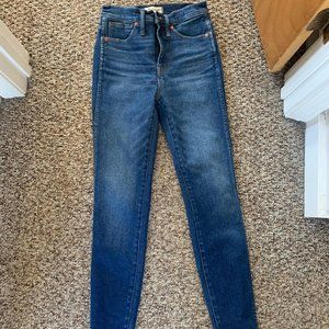 Madewell  10" High Rise Skinny Jean, Size 26